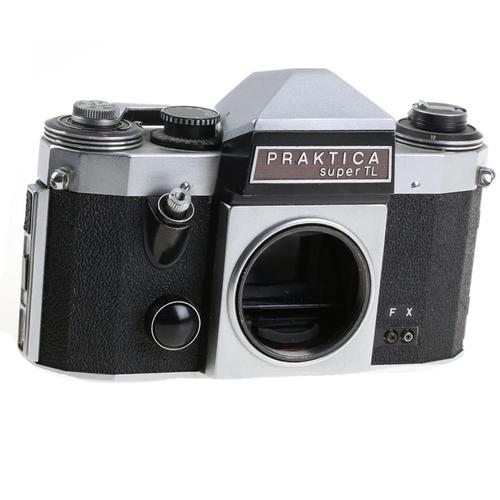 FÉNYKÉPEZGŐÉP ANALÓG - PRAKTICA SUPER TL