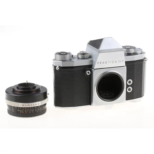 PRAKTICA IV F analóg fényképezőgép (objektív nélkül)